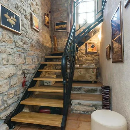 Two-bedroom In Benkovac