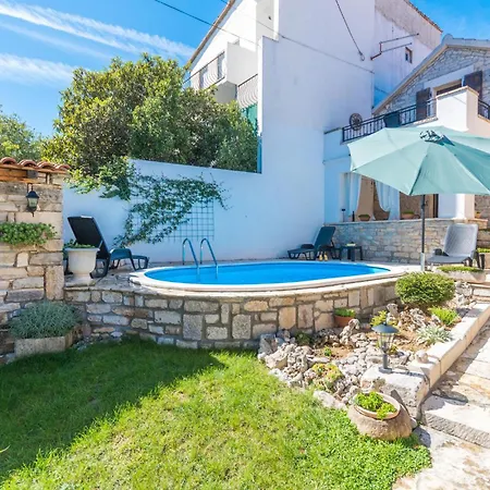 Two-bedroom In Benkovac
